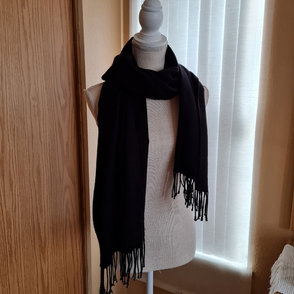 Black Simple Scarf Wrap Pashmina Fringe American Eagle
